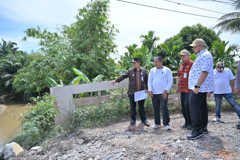 Percepat Perbaikan Infrastruktur, Wali Kota Maulana Sidak Tiga Titik Proyek Pembangunan