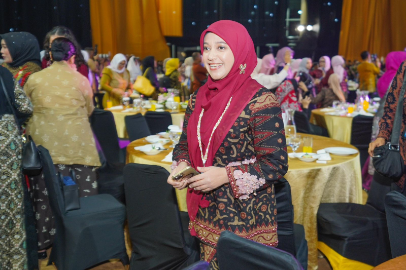 Ketua Dekranasda Kota Jambi Hadiri HUT ke-45 Dekranas, Dorong Perajin Lokal Tembus Pasar Global