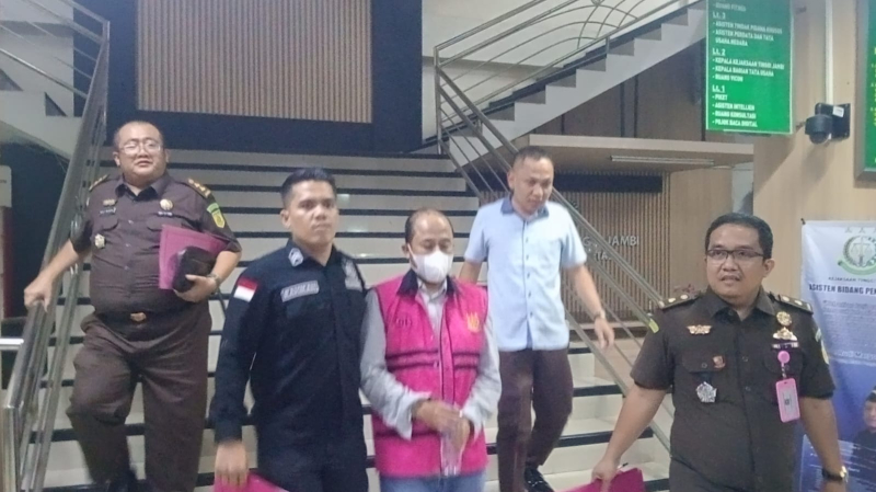 Kejati Jambi Tahan Komisaris PT. PAL Terkait Dugaan Korupsi Kredit BNI Senilai Rp105 Miliar