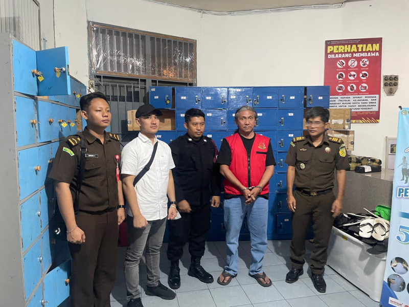 Buron 9 Tahun, Pelaku Penipuan Rp 750 Juta Akhirnya Diringkus Tim Tabur Kejaksaan