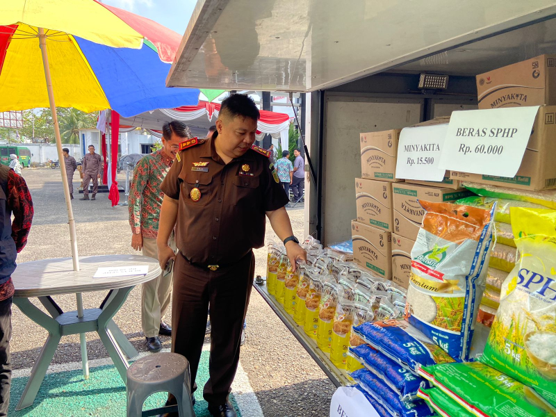 Kejaksaan Negeri Batang Hari Gelar Bakti Sosial, Wujud Nyata Kepedulian Terhadap Masyarakat