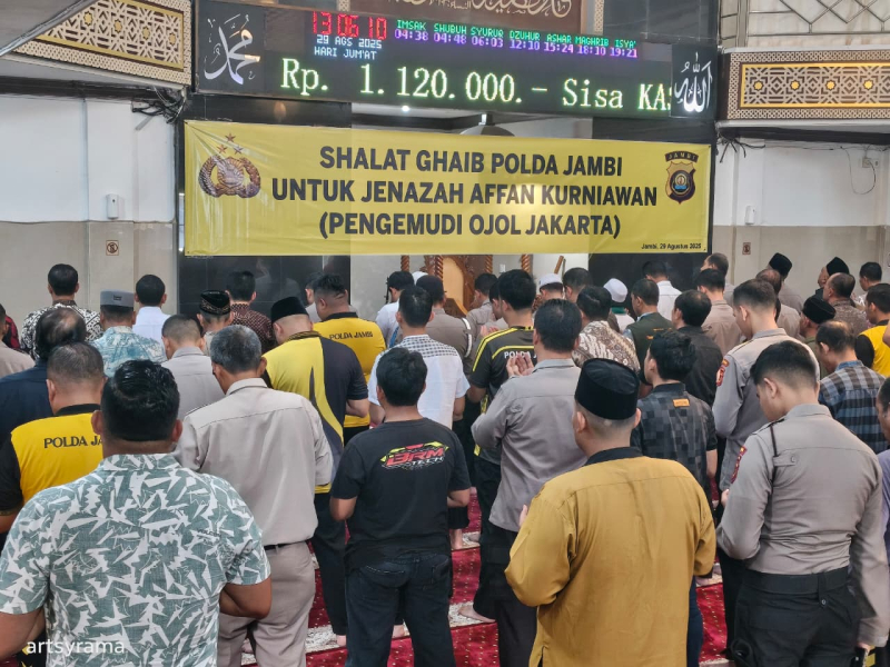 Polda Jambi Gelar Sholat Ghaib untuk Korban Aksi Unjuk Rasa di Jakarta