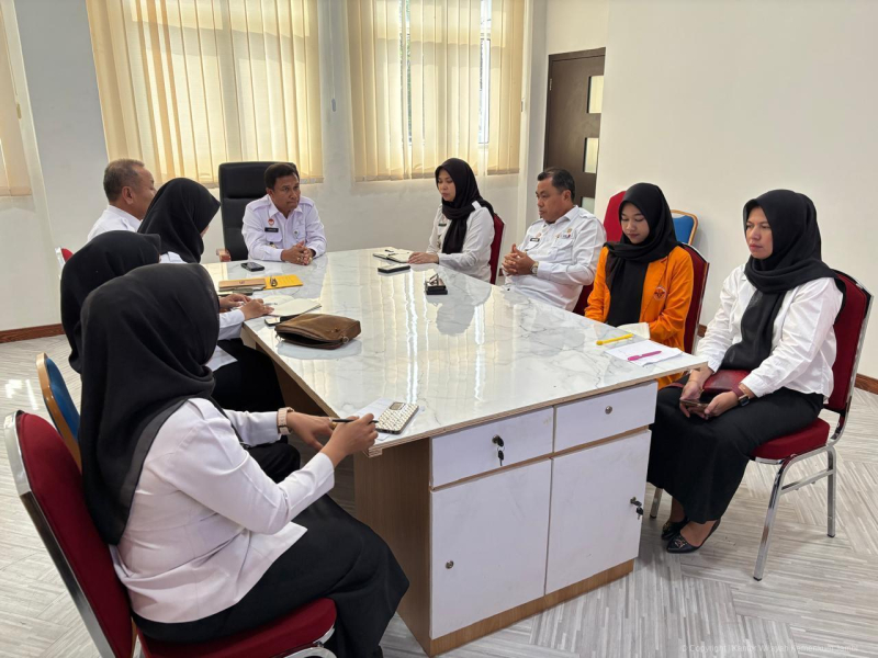 Kakanwil Kemenkum Jambi Pimpin Rapat Persiapan Pelaksanaan Diskusi Strategi Kebijakan