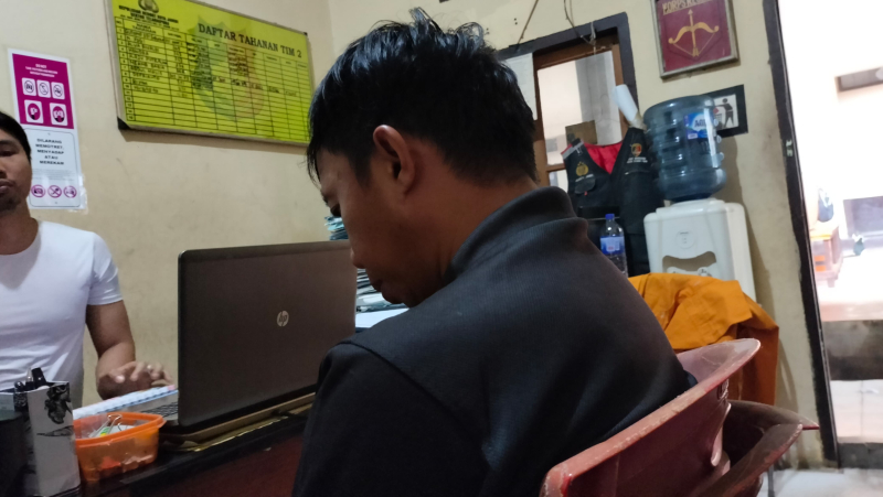 Kasus Penikaman di Pasar Angso Duo: Pelaku Serahkan Diri Usai Tikam Pria yang Diduga Selingkuhan Istrinya