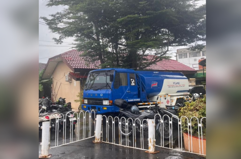 Polresta Jambi Amankan Mobil Tangki Diduga Bawa Minyak Ilegal, Polisi Tunggu Hasil Lab