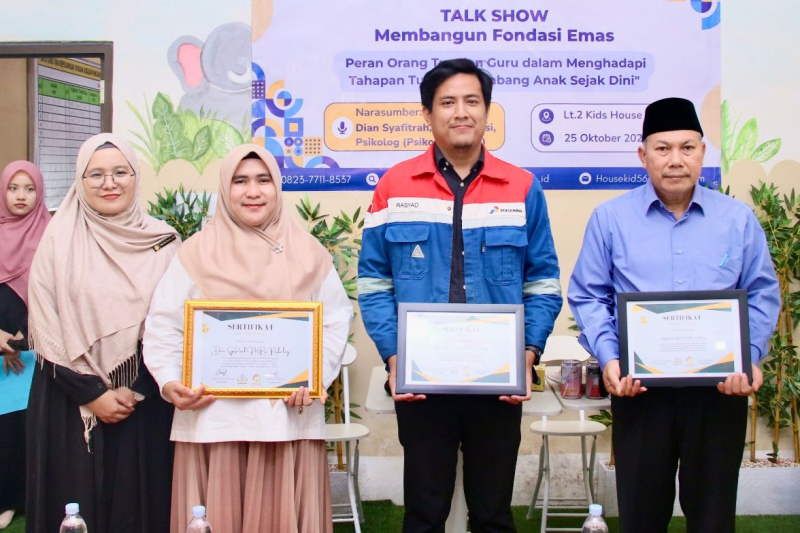Pertamina Patra Niaga Regional Sumbagsel Bangun Fondasi Emas Anak Melalui Seminar Parenting di Jambi