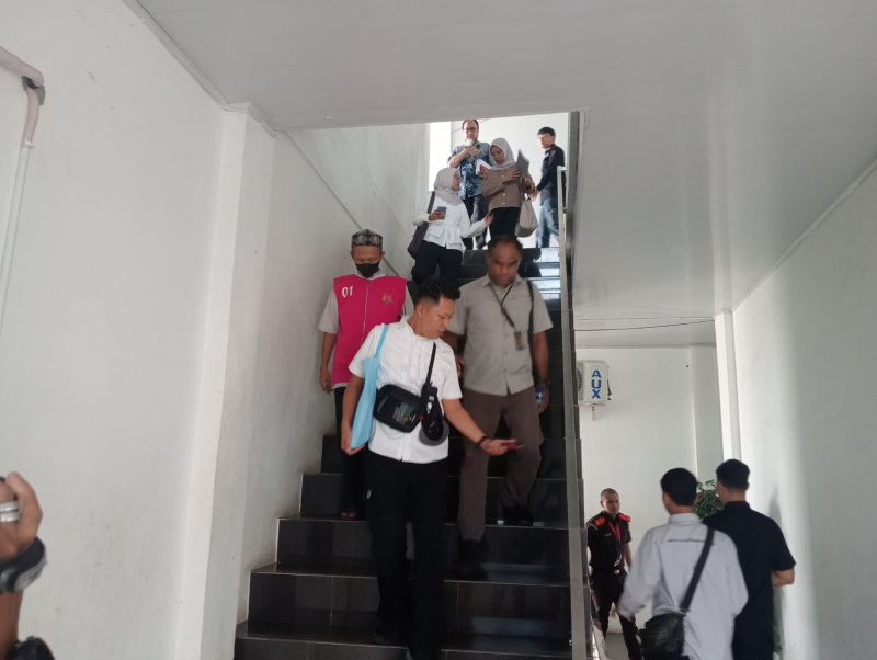 Kejari Jambi Terima Tahap II Kasus Korupsi Perpajakan Rp16 Miliar, Tersangka SW Resmi Ditahan