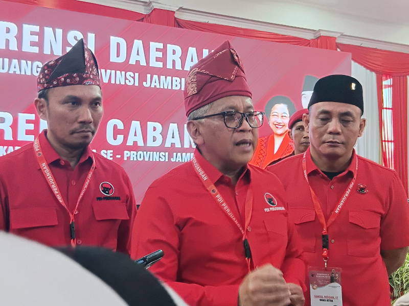Buka Konferda dan Konfercab Jambi, Hasto Kristiyanto Ingatkan Soal Lingkungan Hingga Arah Perjuangan Partai