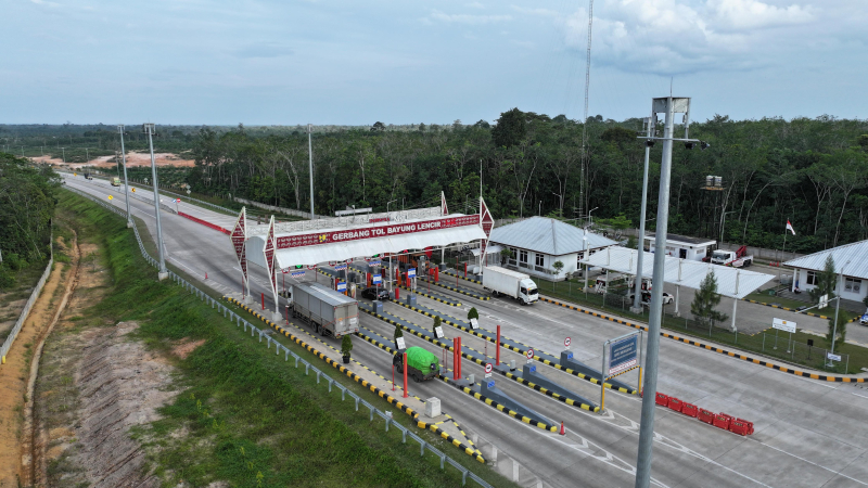 Hutama Karya Catat 130 Ribu Kendaraan Melintas di JTTS pada Hari Natal 2025