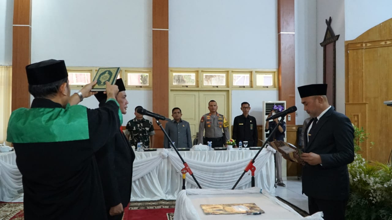 Dedy Putra Lantik Donny Inskandar jadi Sekda Bungo