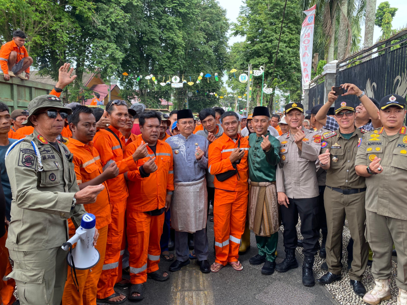 Respon Aksi Pahlawan Kebersihan, Wali Kota Jambi Komitmen Naikkan Kesejahteraan Pasukan Orange