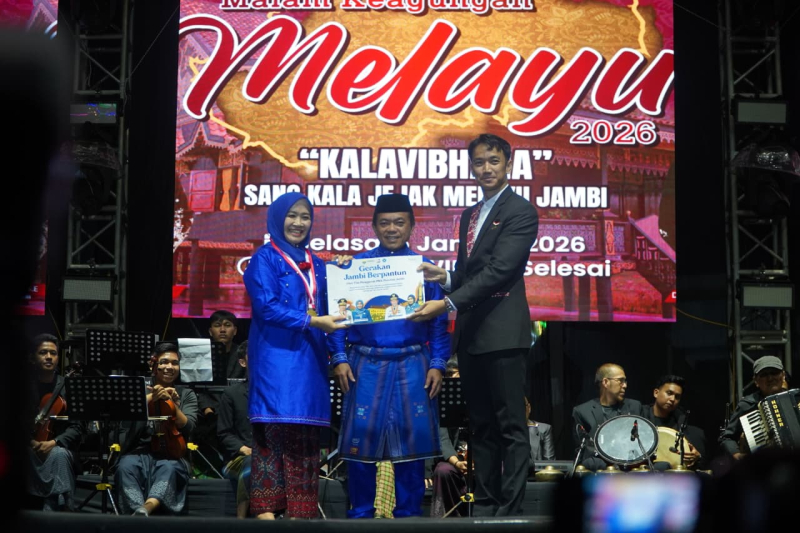 Gerakan Jambi Berpantun Inisiasi Dari Hesti Haris Raih Rekor MURI, Catatkan 126.540 Pantun