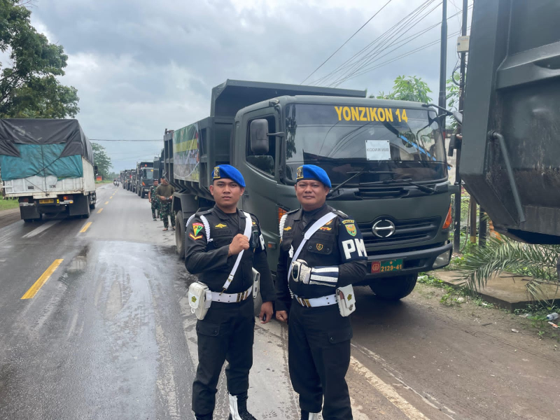 Denpom II/2 Jambi Pastikan Konvoi Sermat Penanggulangan Bencana Sumatra Melaju Aman