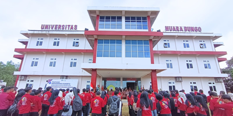 Mahasiswa Universitas Muara Bungo Diterjunkan ke Tiga Kabupaten lewat Kukerta Berdampak