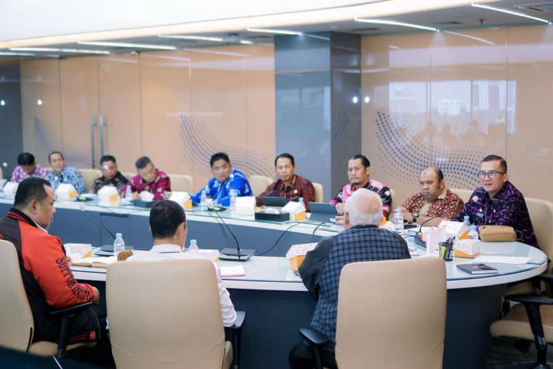 Ariansyah Pimpin Diskominfo se- Jambi Audiensi ke Komdigi