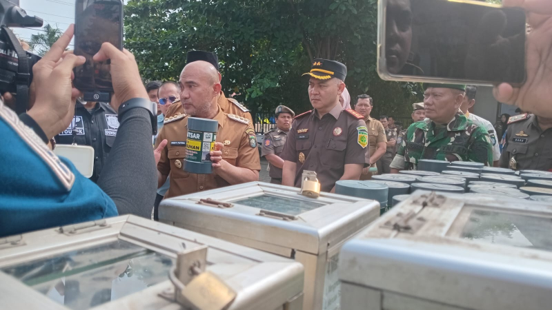 303 Kotak Amal Diamankan di Muara Bungo, 104 Diantaranya Terkait Jaringan Teroris