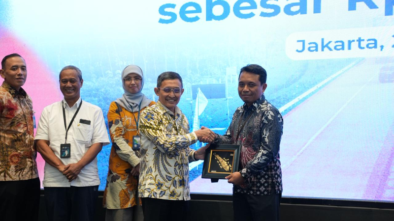 HK Tandatangani Perjanjian Fasilitas Kredit dari Sindikasi Perbankan untuk Pembiayaan Ruas Jalan Tol Betejam