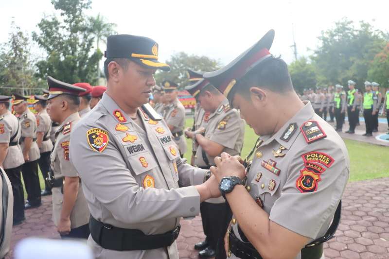 Iptu Hans Simangunsong “Andy Lau Indonesia” Resmi Jadi Kapolsek Pauh