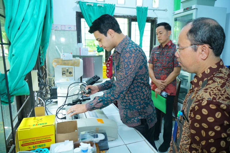 Diza Sidak Puskesmas, Temukan Atap Bocor hingga Air Tersumbat: Pemkot Jambi Siapkan Perbaikan Cepat