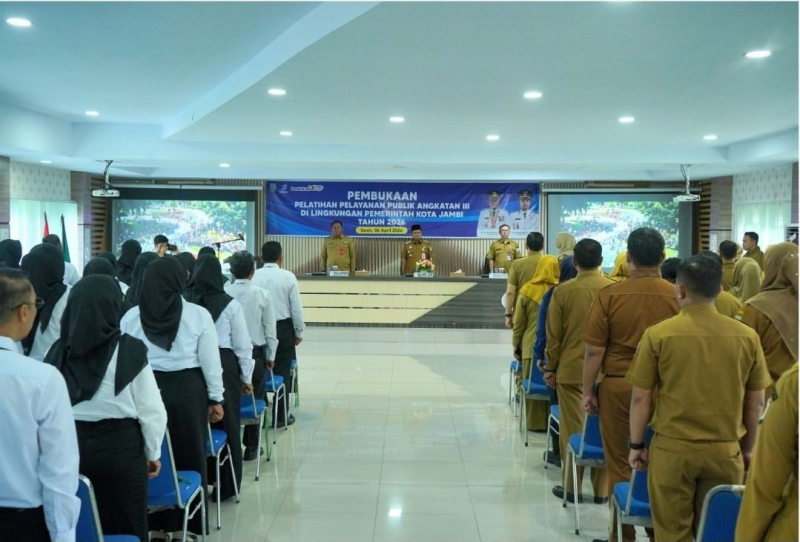 Tingkatkan Kualitas Layanan, Pemkot Jambi Gembleng ASN Lewat Pelatihan Pelayanan Publik Angkatan III