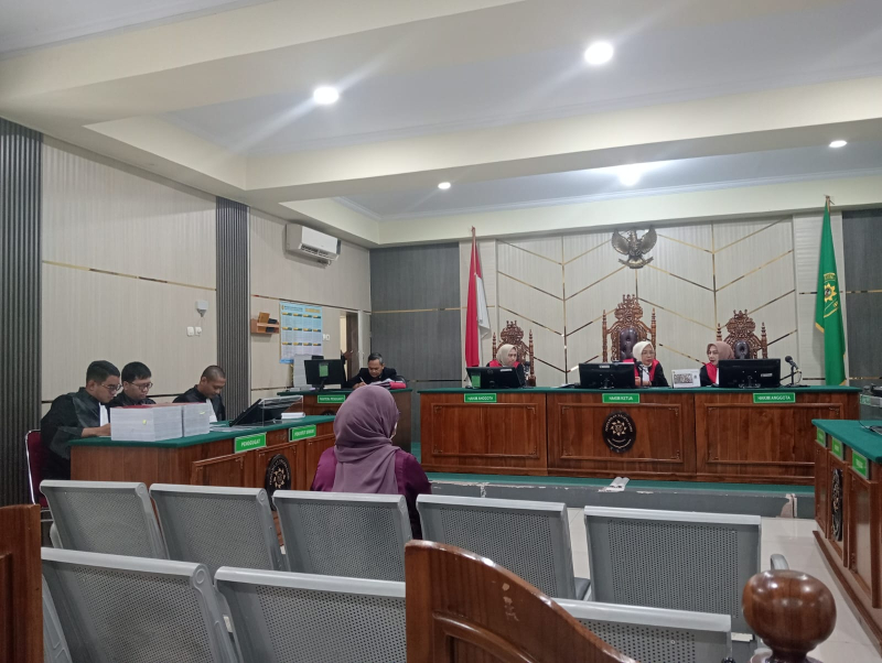 Sidang Dakwaan Korupsi Rehabilitasi SMAN 6 Tanjabtim, Kerugian Negara Rp318 Juta