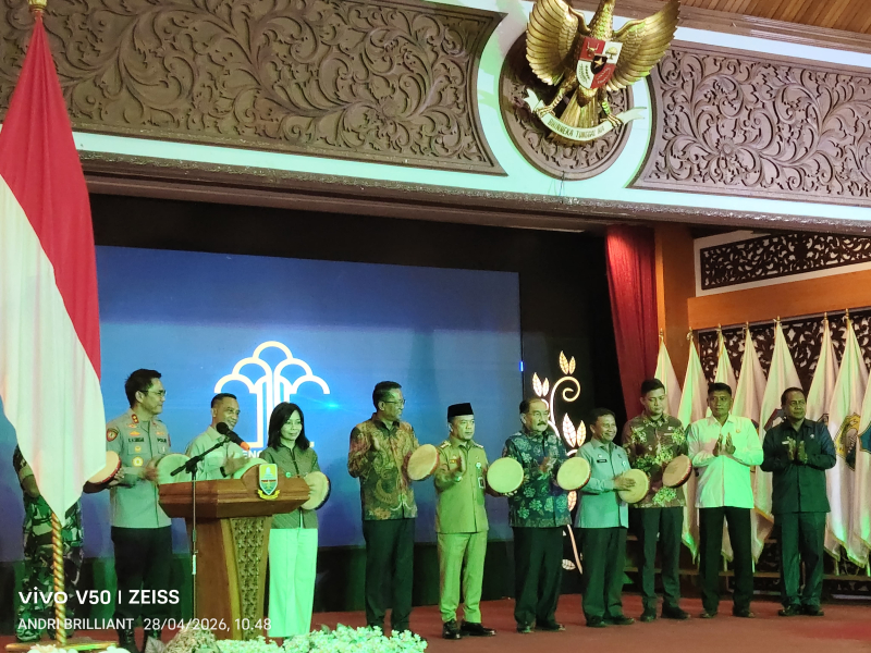 Menteri Hukum Supratman Resmikan 1.585 Posbakum Desa/Kelurahan di Provinsi Jambi