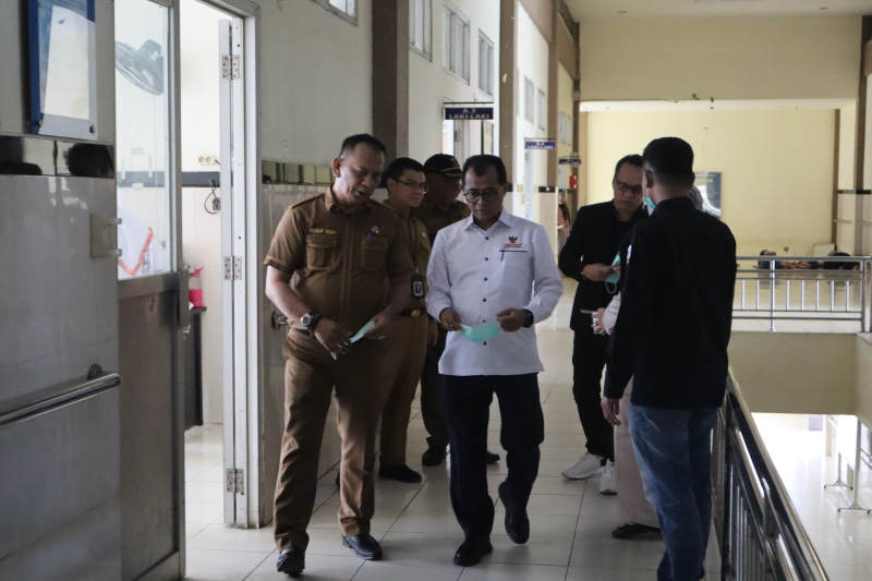 Pimpinan Ombudsman RI Nuzran Joher Soroti Kasus Meninggalnya Dokter Magang di Kuala Tungkal : Minta RSUD Berbenah